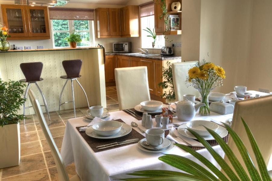 Sunset House Bed & Breakfast
